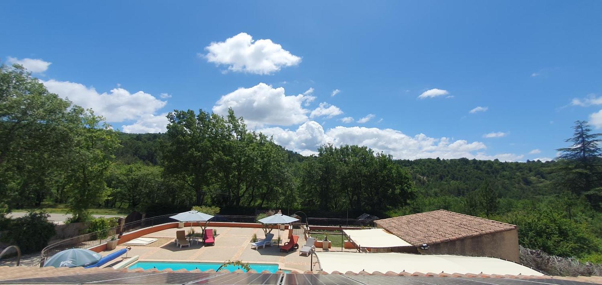 Maison Familiale Avec Piscine Et Boulodrome Dans Le Luberon Villa Caseneuve Buitenkant foto