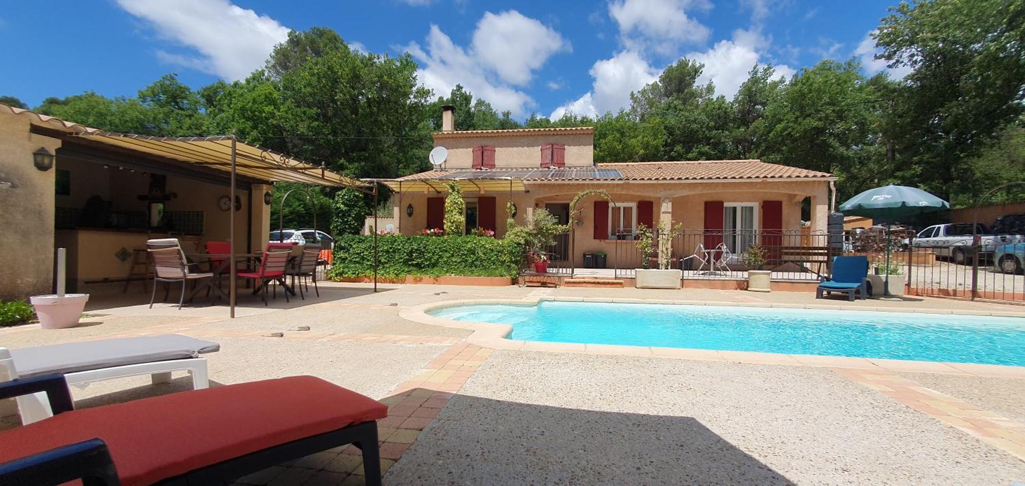 Maison Familiale Avec Piscine Et Boulodrome Dans Le Luberon Villa Caseneuve Buitenkant foto