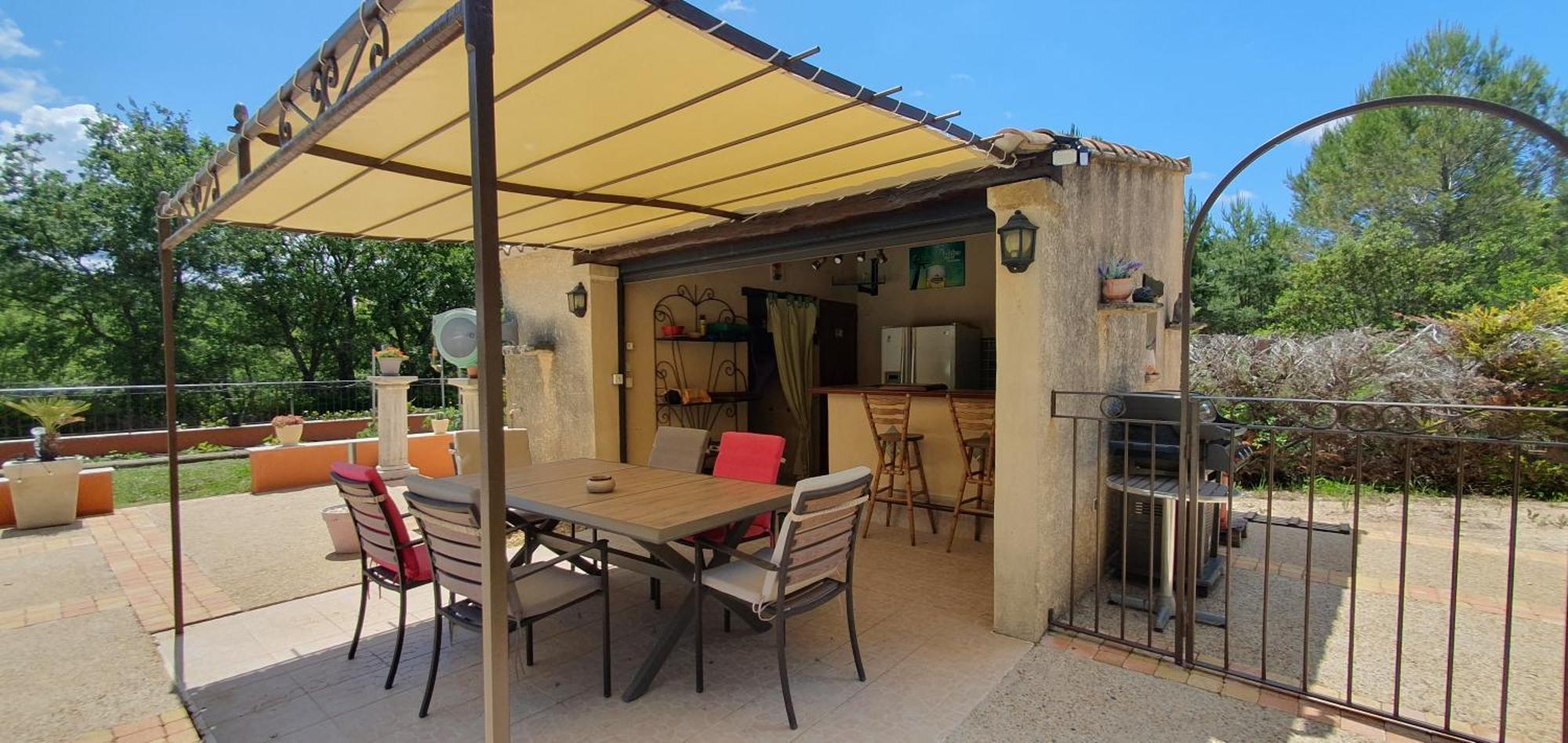 Maison Familiale Avec Piscine Et Boulodrome Dans Le Luberon Villa Caseneuve Buitenkant foto