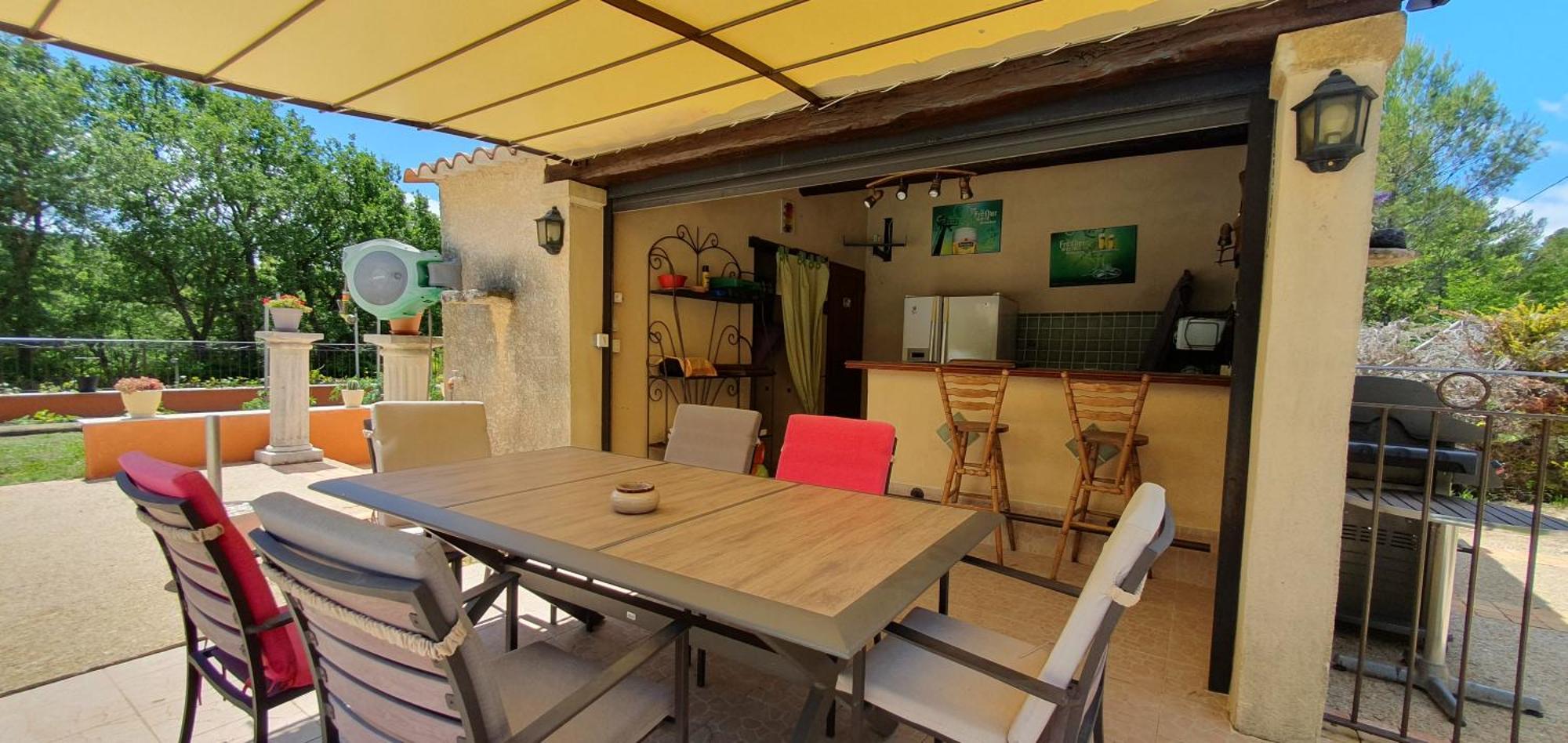 Maison Familiale Avec Piscine Et Boulodrome Dans Le Luberon Villa Caseneuve Buitenkant foto